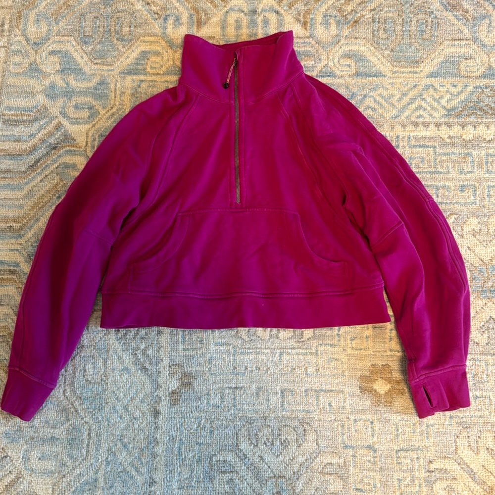 Lululemon Scuba in dark pink size M/L